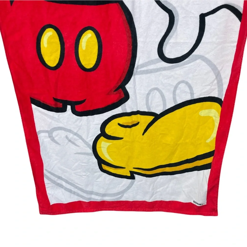 Disney Parks Mickey Mouse Large Size Beach Towel Super Soft 34”x64” Graphic Red